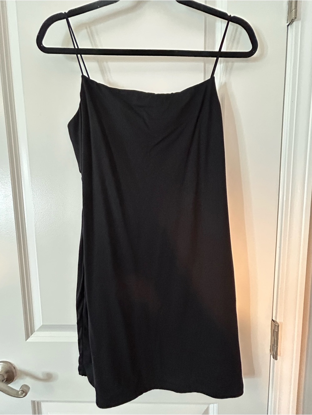 Lillusory classic Black Slip Dress with Spaghetti Straps